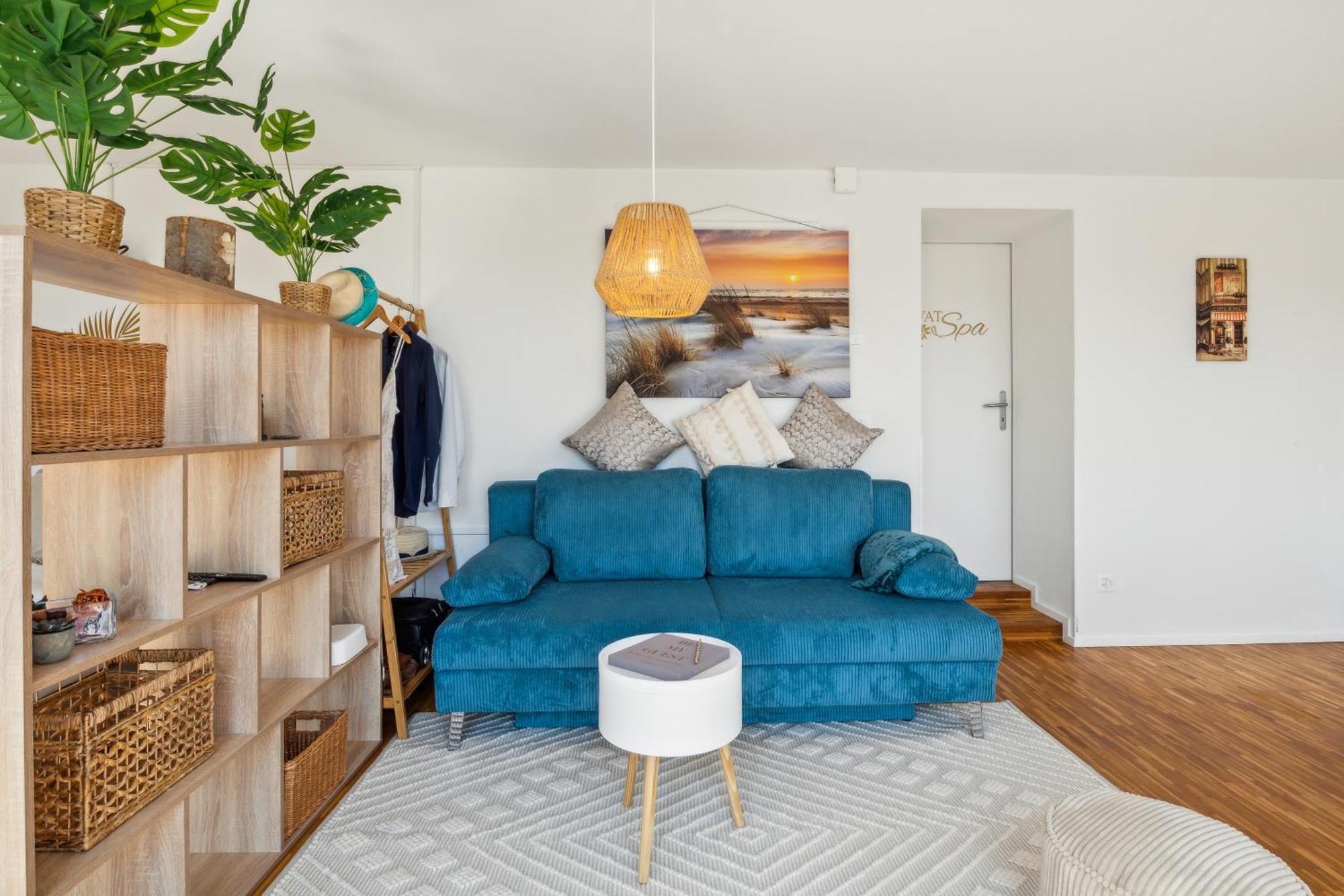 Business I Family Apartment I 1-4 Personen - Aare Blick, Nahe Altstadt I Beamer - 99" Leinwand I Terrassen Lounge Und Parkplatz Brugg  Exterior photo